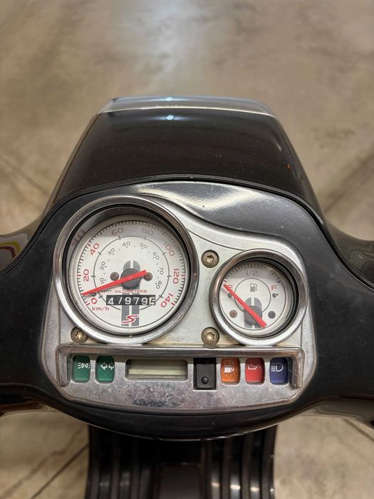 Scooter Vespa Sprint 125