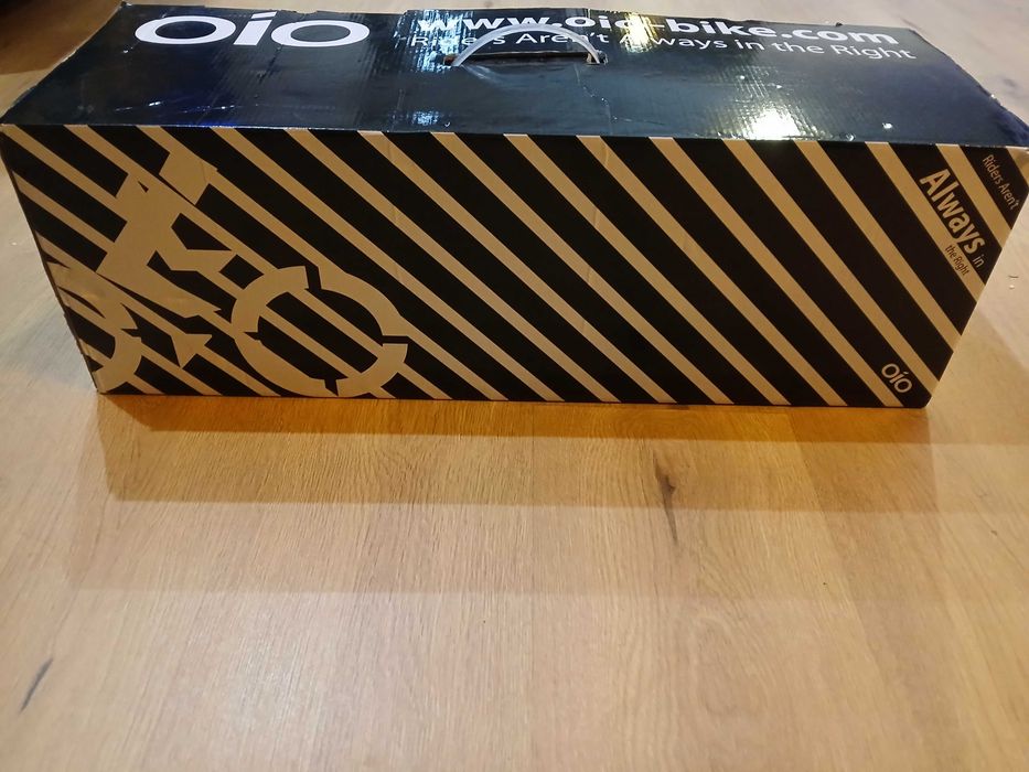 Deskorolka Elektryczna OIO6,5" Carbon 800W Czarna Hoverboard BLUETOOTH