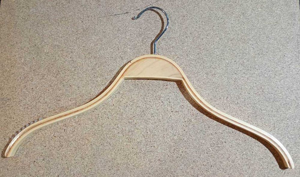 Вешалка плечики деревянные