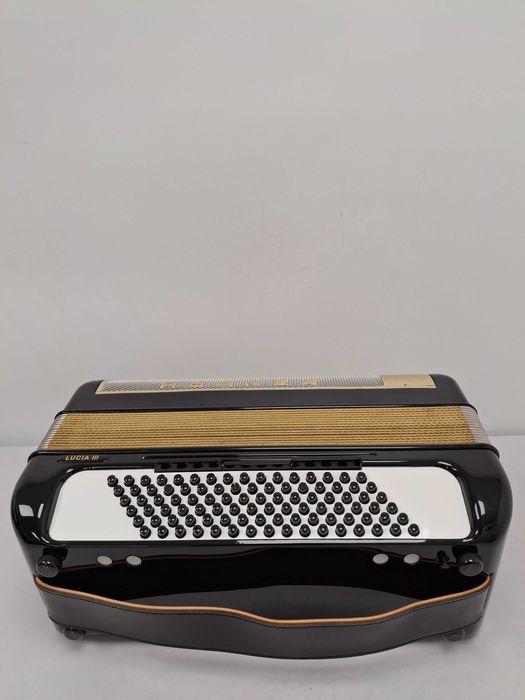 Akordeon Hohner Lucia III, 96 basów ,trzy chóry stan bdb zamiana!!!