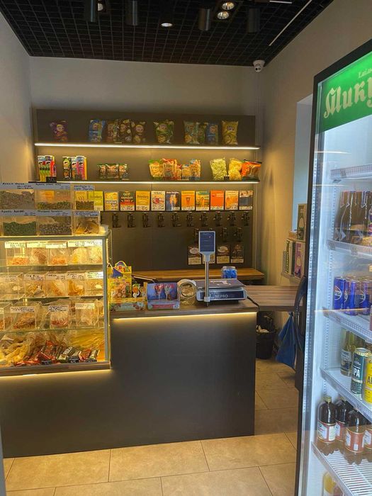 Без % продаж комерційного приміщення ФАСАД  Науки 42/1 голосіївський