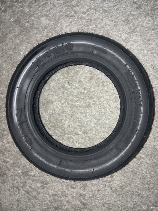 Pneu de trotinete elétrica
