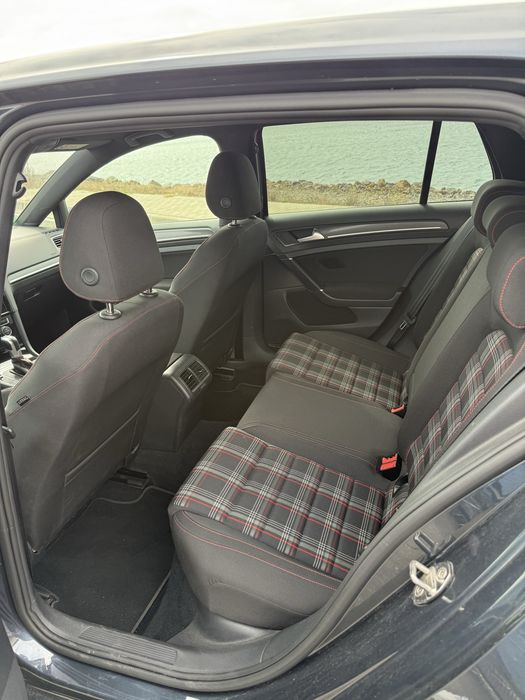 Volkswagen Golf GTI 7.5