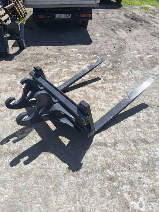 Łyżka skarpowa Mecalac uchwyt 1511 MWR Connect
