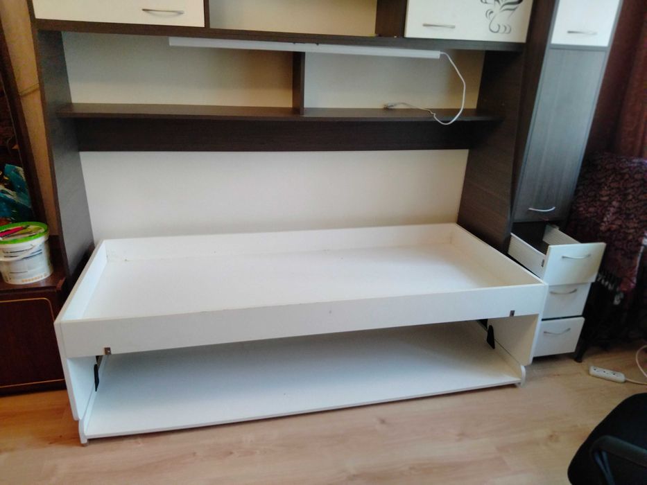 Продам стол-кровать трансформер