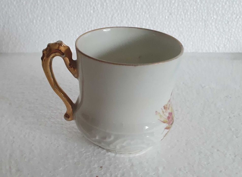 Rara Chávena Foecy Limoges - Albert Pillivuyt - France - Séc. XIX