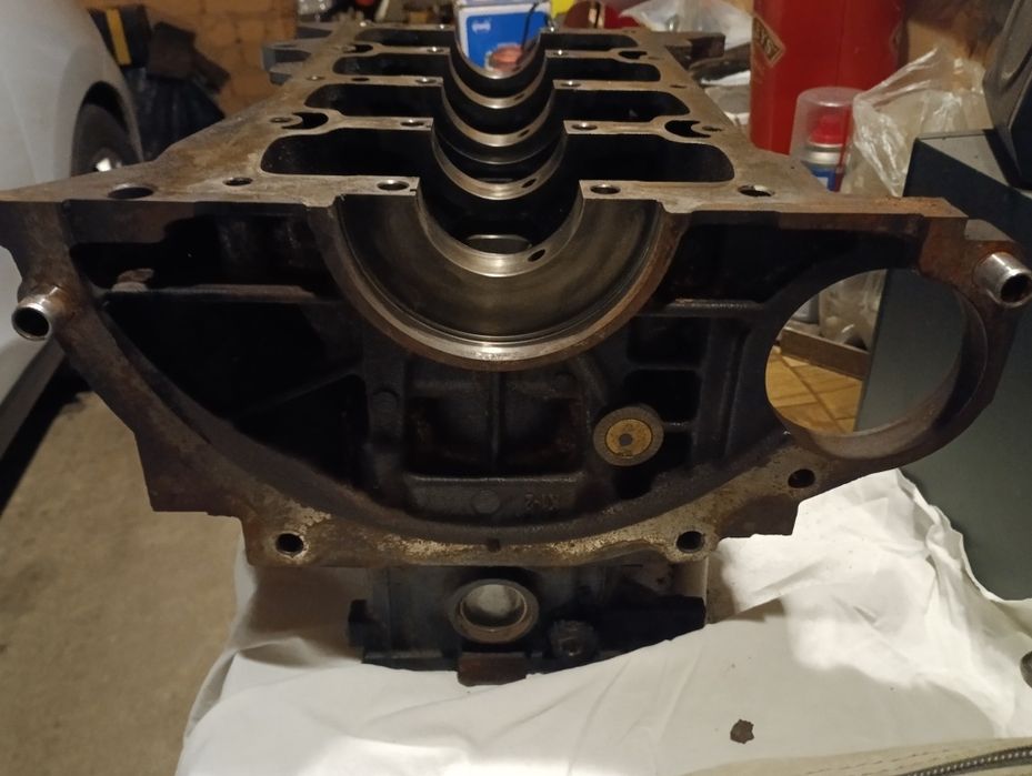 Блок двигателя D4FD