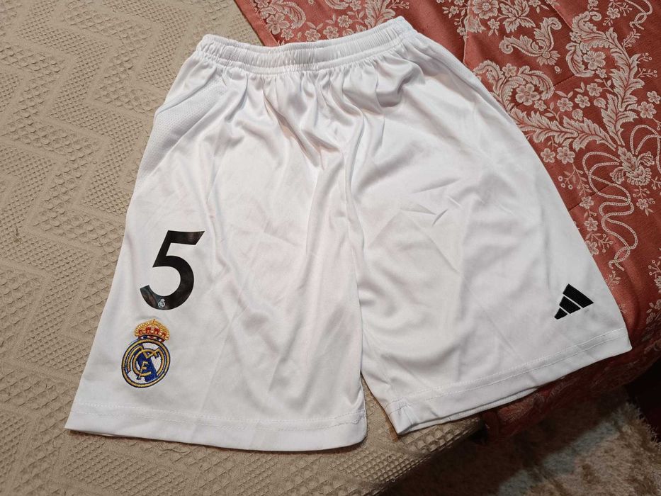 Camisola Criança BELLINGHAM Equipamento REAL MADRID | NOVO