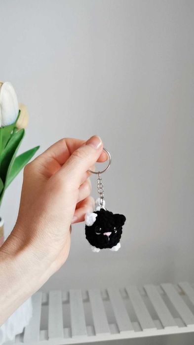 Kotek na szydełku, zawieszka, brelok handmade
