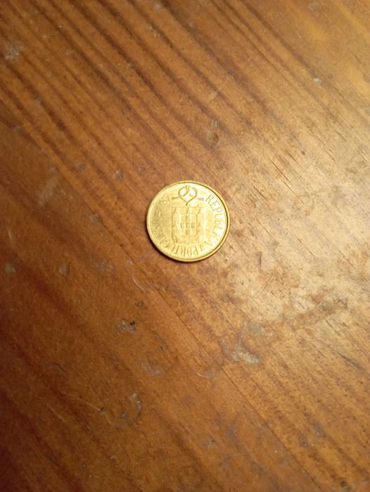 Moedas de 1 Escudo português anos 1987 a 1993