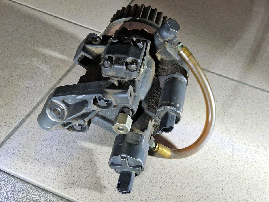 Pompa paliwowa / wtryskowa Continental K05_01 (używana) Scenic II, 1.5