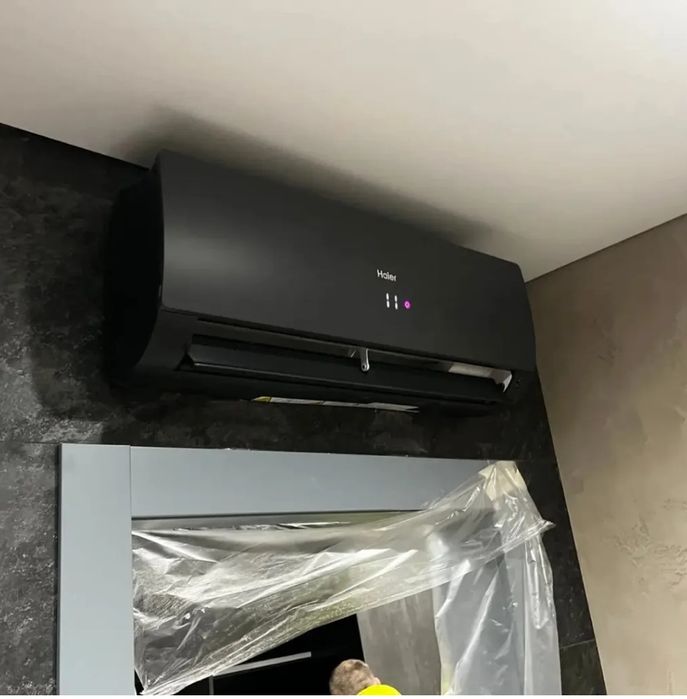 Кондиціонер з встановленням C&H GREE EWT HAIER