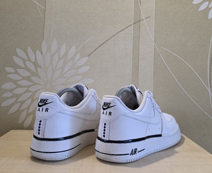 Чоловічі кросівки Nike Air Force 1 07 Low оригінал розмір 40