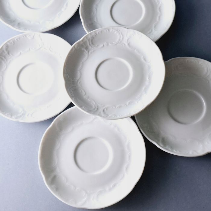 piękne białe spodki porcelanowe rokoko seltmann weiden