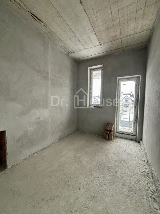 Продаж котеджів у с. Конопниця — всього 7 хвилин до Львова