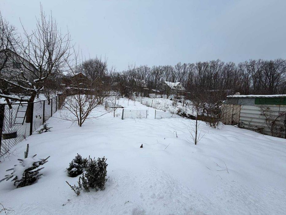 Шикарний будинок з терасою ,  яких мало, вкладено багато коштів !