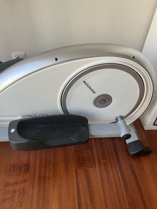 Horizon Syros Pro Elliptical Trainer, Brand New with Warranty64354274450817124