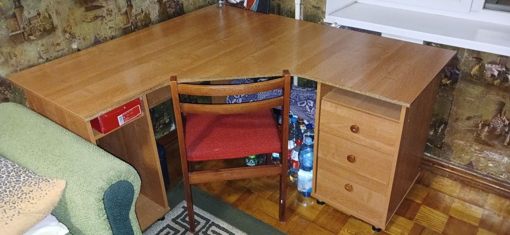 Стол письмовий/комп'юиерний