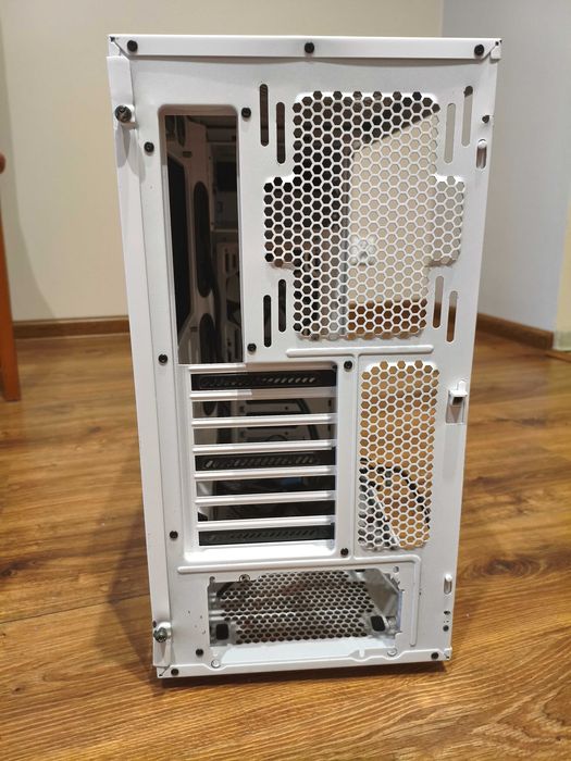 Obudowa Fractal design define r5 white