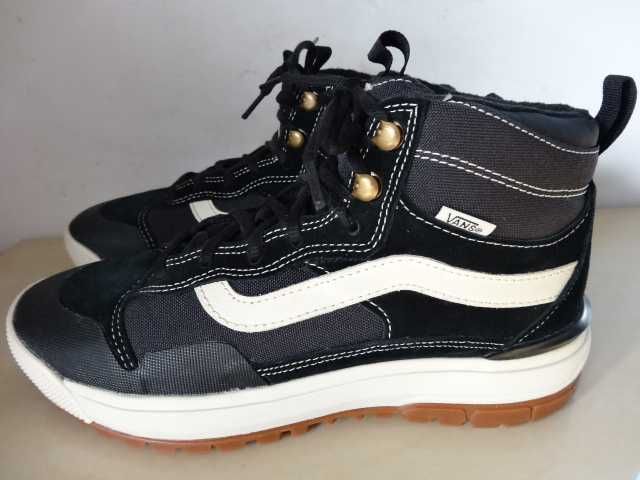 Buty VANS ULTRARANGE EXO HI roz 39 Jak Nowe Trampki