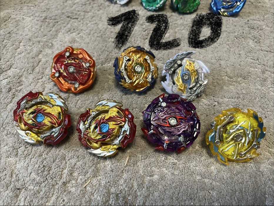 !Бейблейди весь лот за 4275 але зроблю ВЕЛИКУ Знижку (Є Такаро-Томи)!