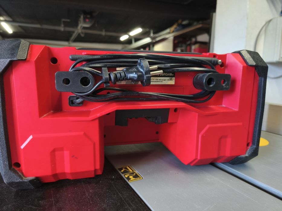 Milwaukee radio m18 JSR DAB+ bluetooth