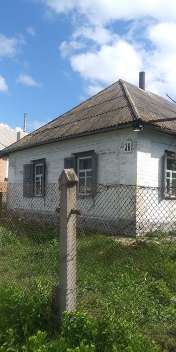 Будинок продаю в місті(здам)