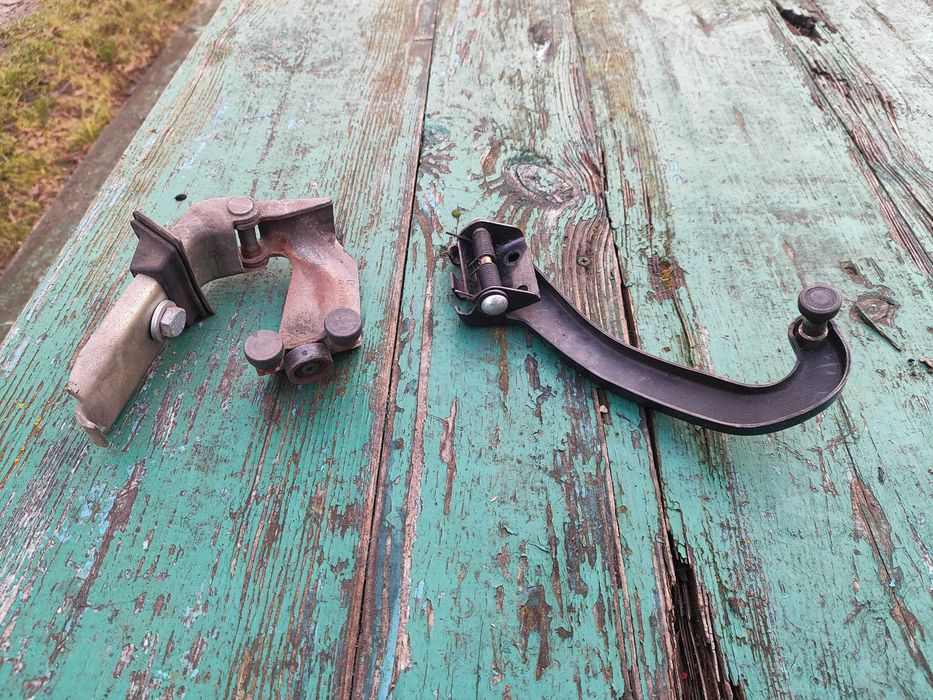 Ролік середній верхній ВІТО 638 оригінал