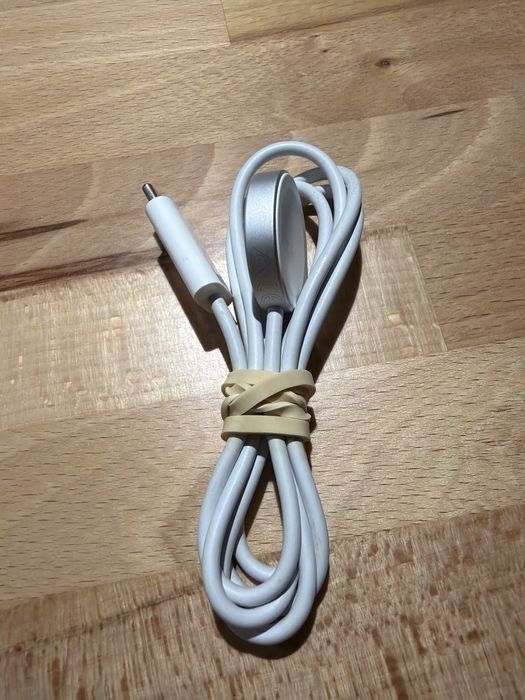 Oryginalny kabel do ładowania zegarka Apple Watch