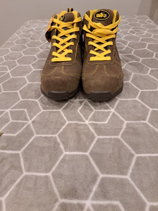 Nowe obuwie rozmiar 42