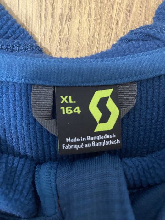 Bluza firmy  Scot 164cm