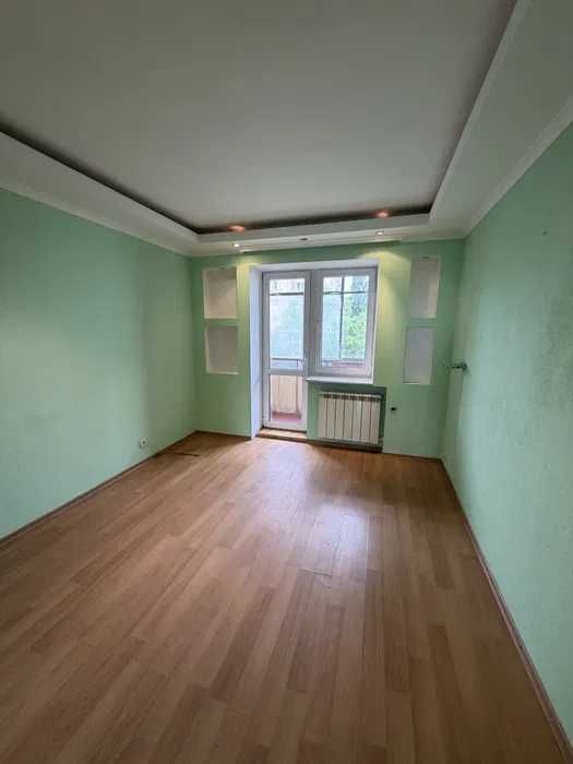 Продаж 3-кімнатна квартира Біла Церква