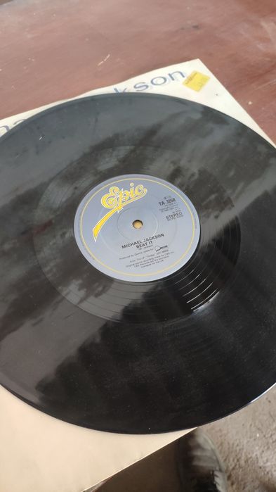 Vendo vinil de Michael Jackson - Beat it