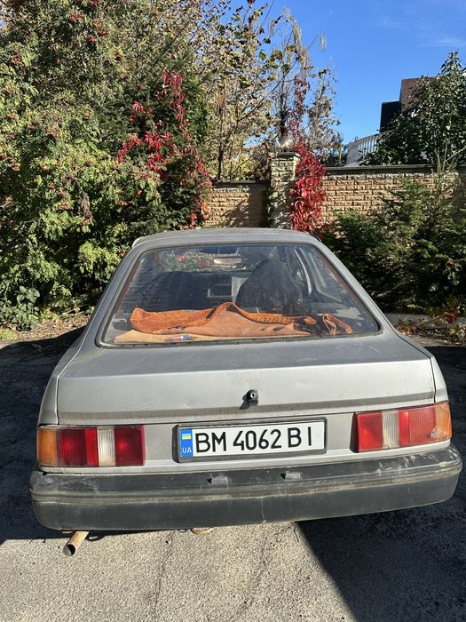Ford Sierra 1.6 газ бензин
