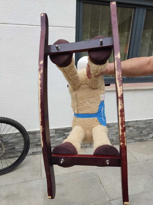 Cavalo de baloiço da Imaginarium