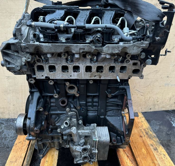 silnik kompl układem wtryskowym trafic ii vivaro 2.0 dci m9r 710 euro 6