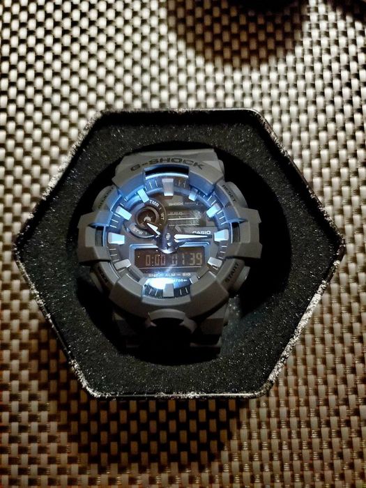 Годинник G-Shock ga-700uc
