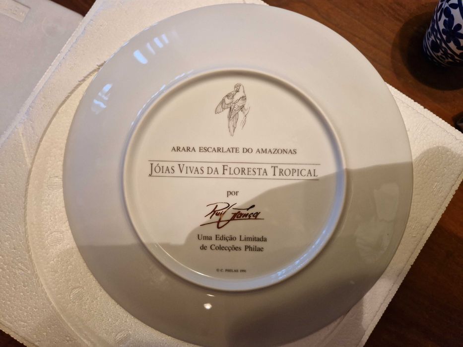8 pratos Edição Limitada, Joias Vivas da Floresta Tropical.