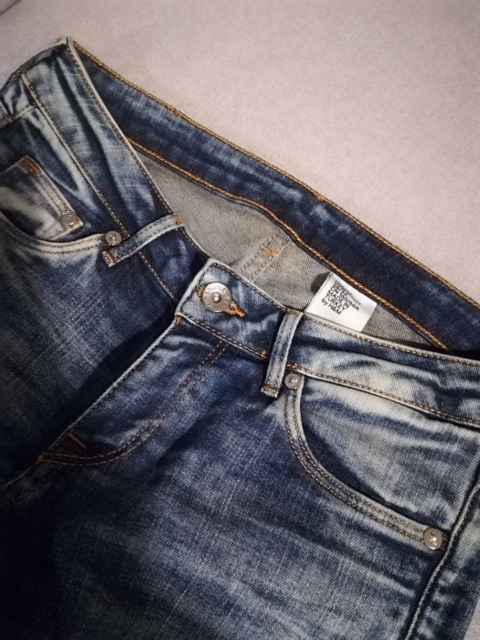 Jeansy z H&M (nowe bez metki)