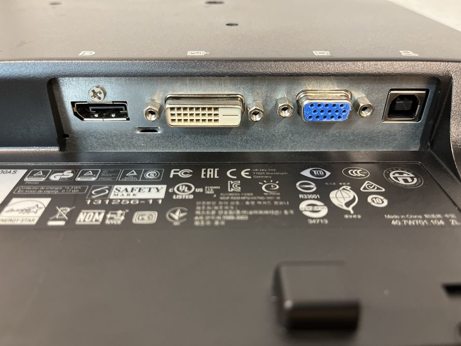 Monitor HP E 190 i64862093450241123