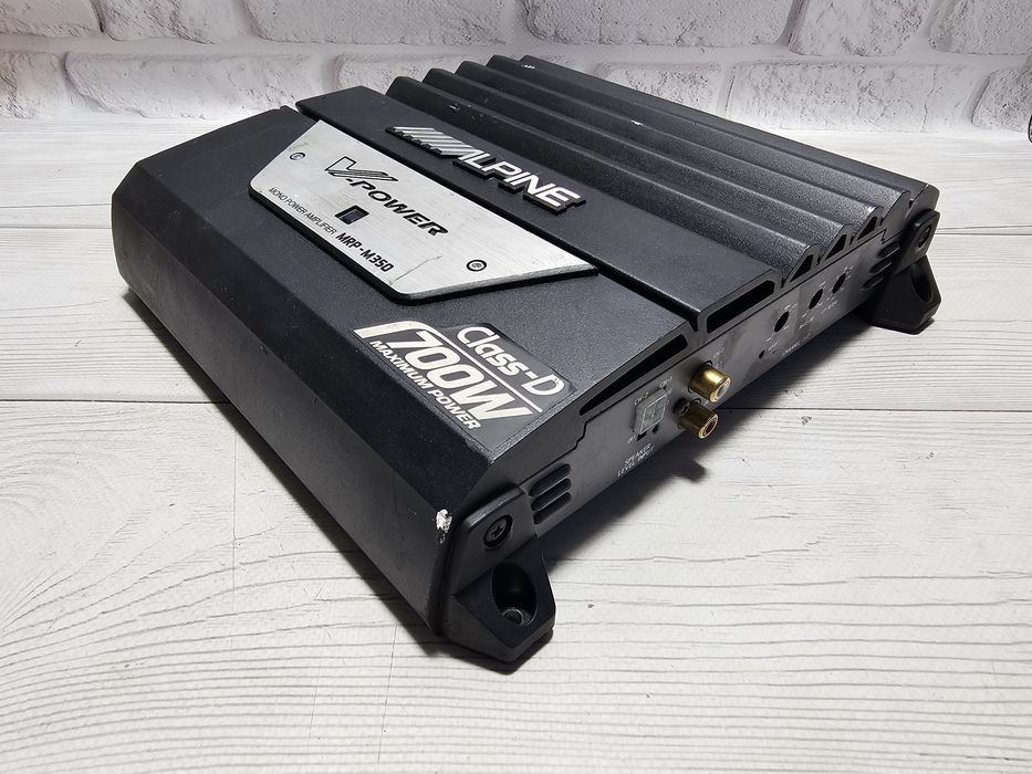 Автомобільний 1-канальний підсилювач / Усилитель звука Alpine MRP-M350