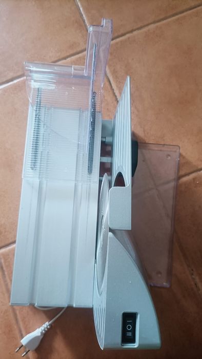 Vendo Fiambreira Silver Crest