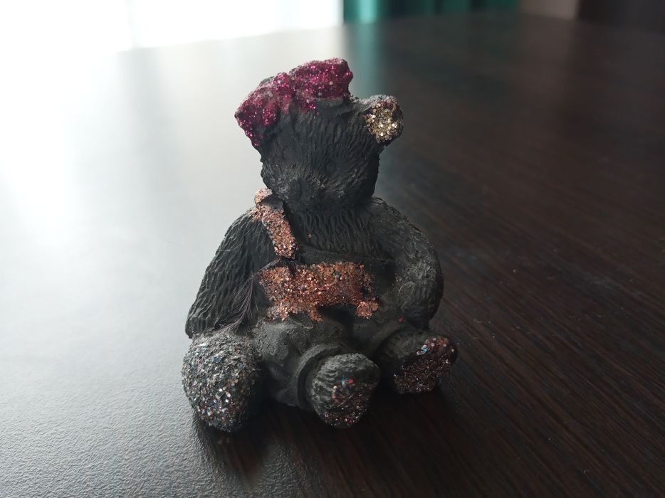 Miś z lawy wulkanicznej