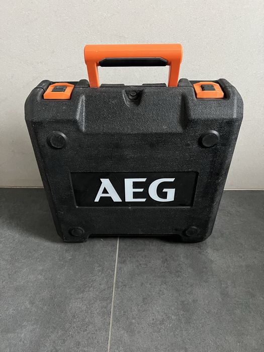 Безщітковий Акум.Ударний шуруповерт AEG BSB 18SBL