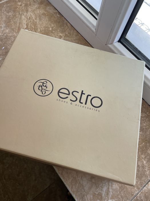 Череки на каблуці  estro 38