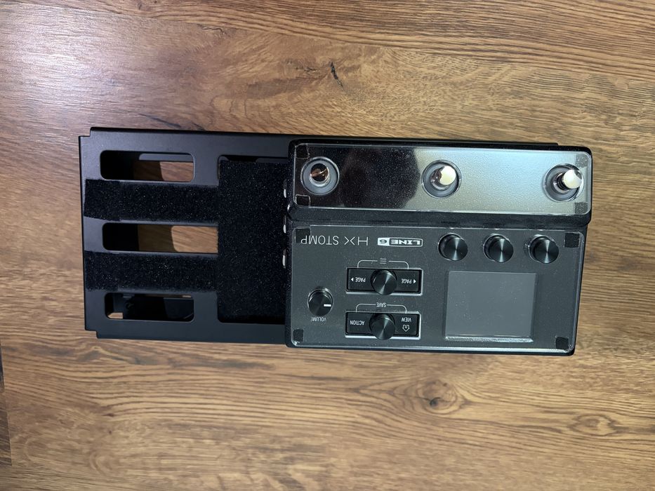 Line 6 HX Helix Stomp + pedalboard Rockboard
