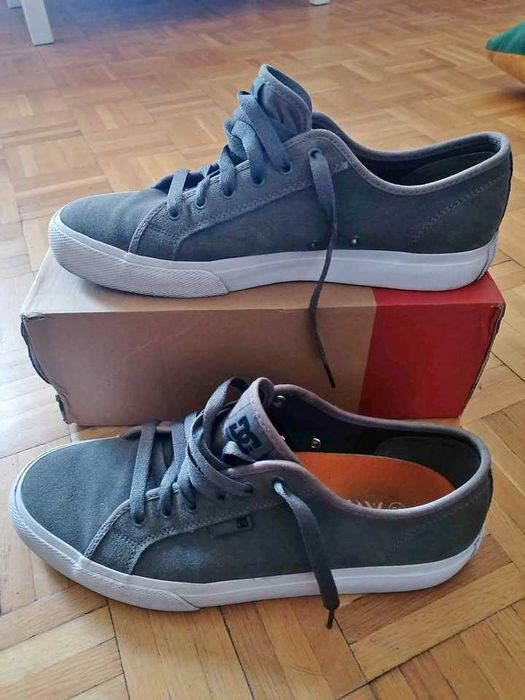 Buty trampki zamszowe jak nowe