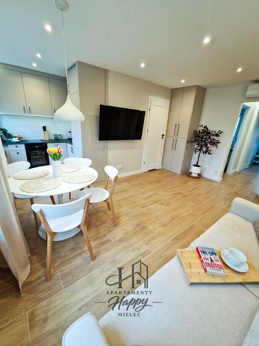 Nocleg Noclegi - Apartamentyhappy.pl - w centrum Mielca - Faktura Vat