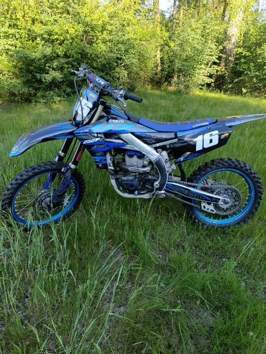 Yamaha yz250f 2020р(зі стартером, на документах)!