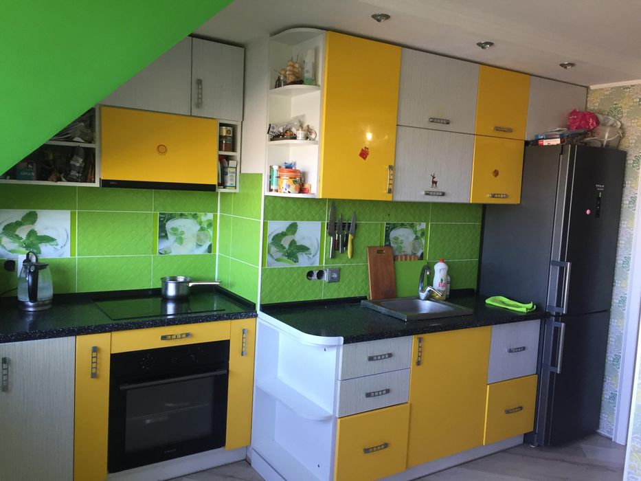 Продаж або обмін будинку на квартири в Києві, комерційну нерухомість